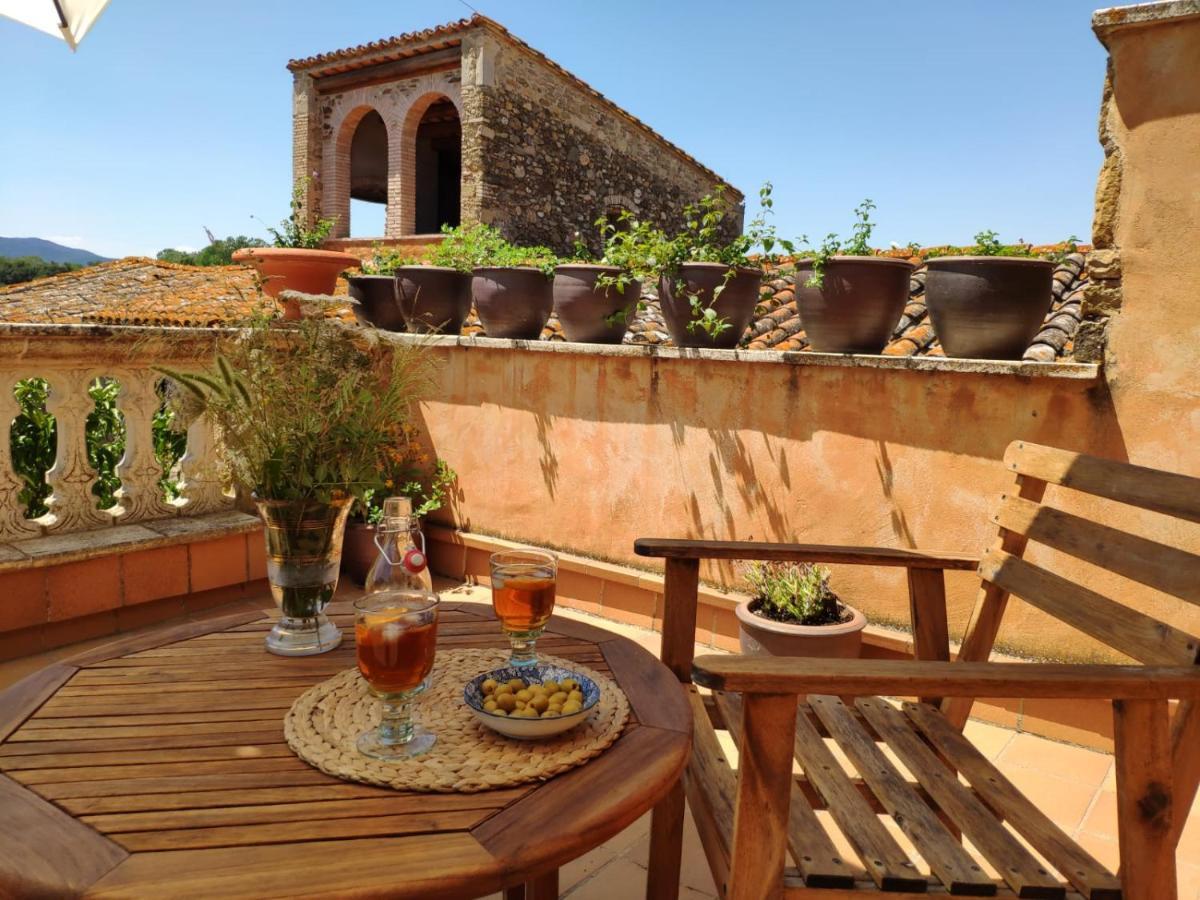 El Palauet De Monells - Adults Only Hotel Bagian luar foto