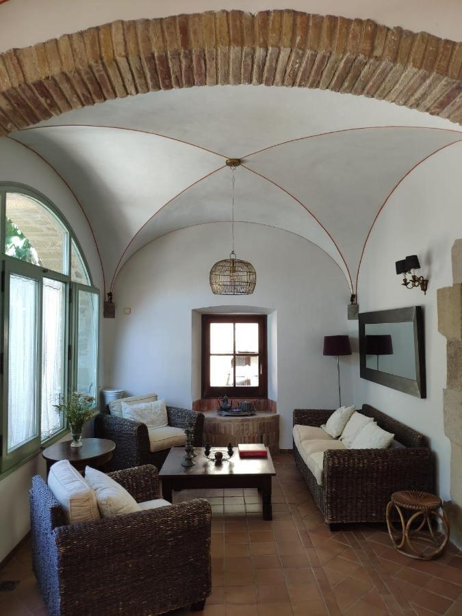 El Palauet De Monells - Adults Only Hotel Bagian luar foto
