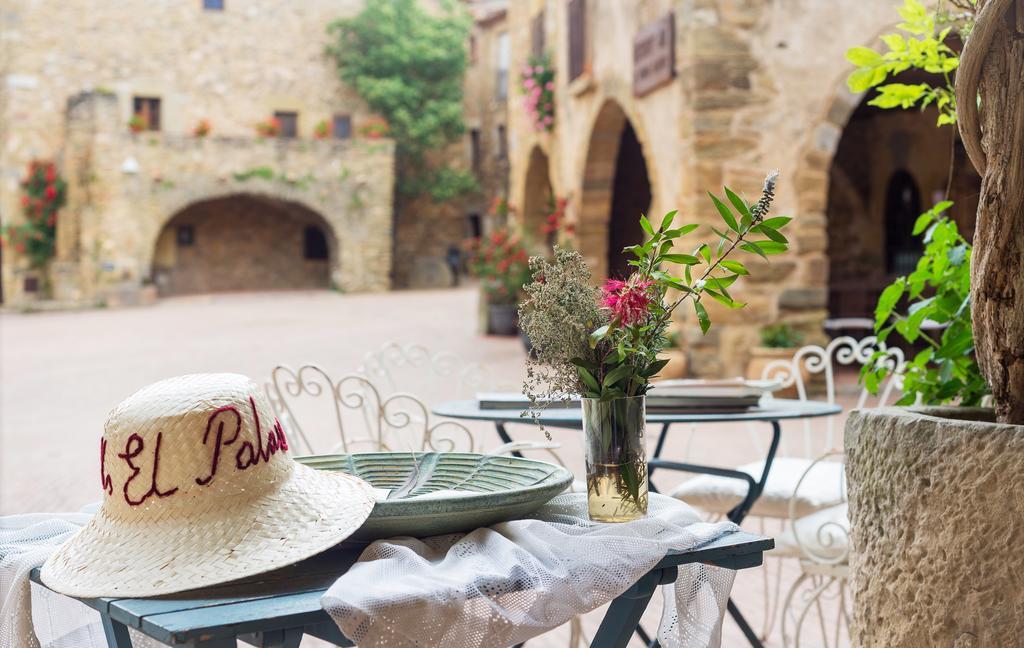 El Palauet De Monells - Adults Only Hotel Bagian luar foto